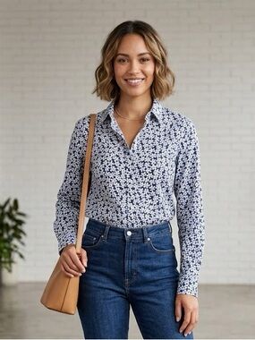 NWT Cotton button up with white floral and green centers - dark navy blue